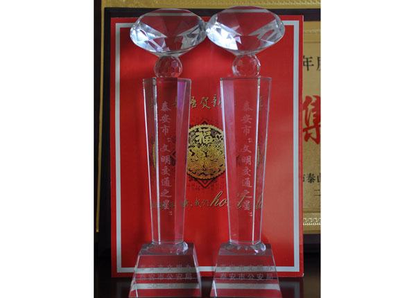 �c���鿴Ԕ��(x��)��Ϣ<br>��(bi��o)�}��   ��x�Δ�(sh��)��1475